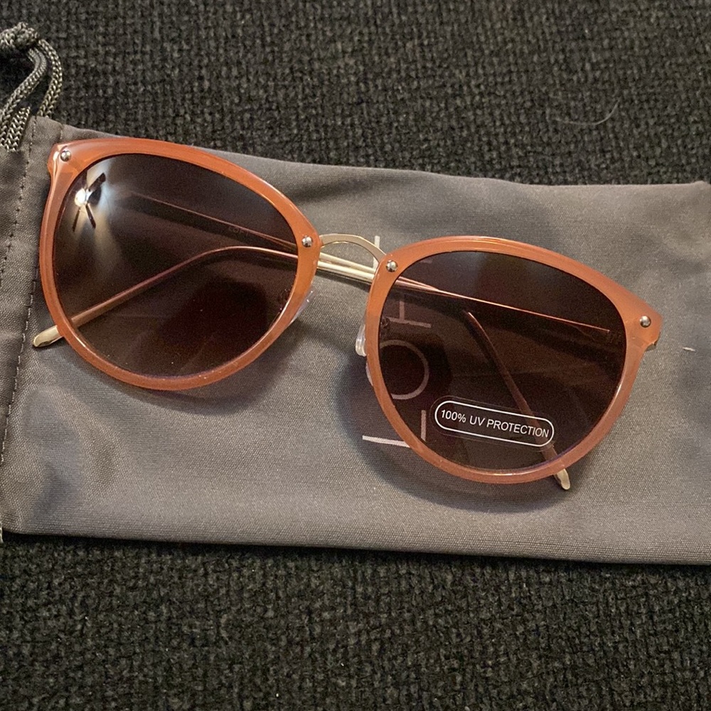 Loft Metallic Arm Round Sunglasses